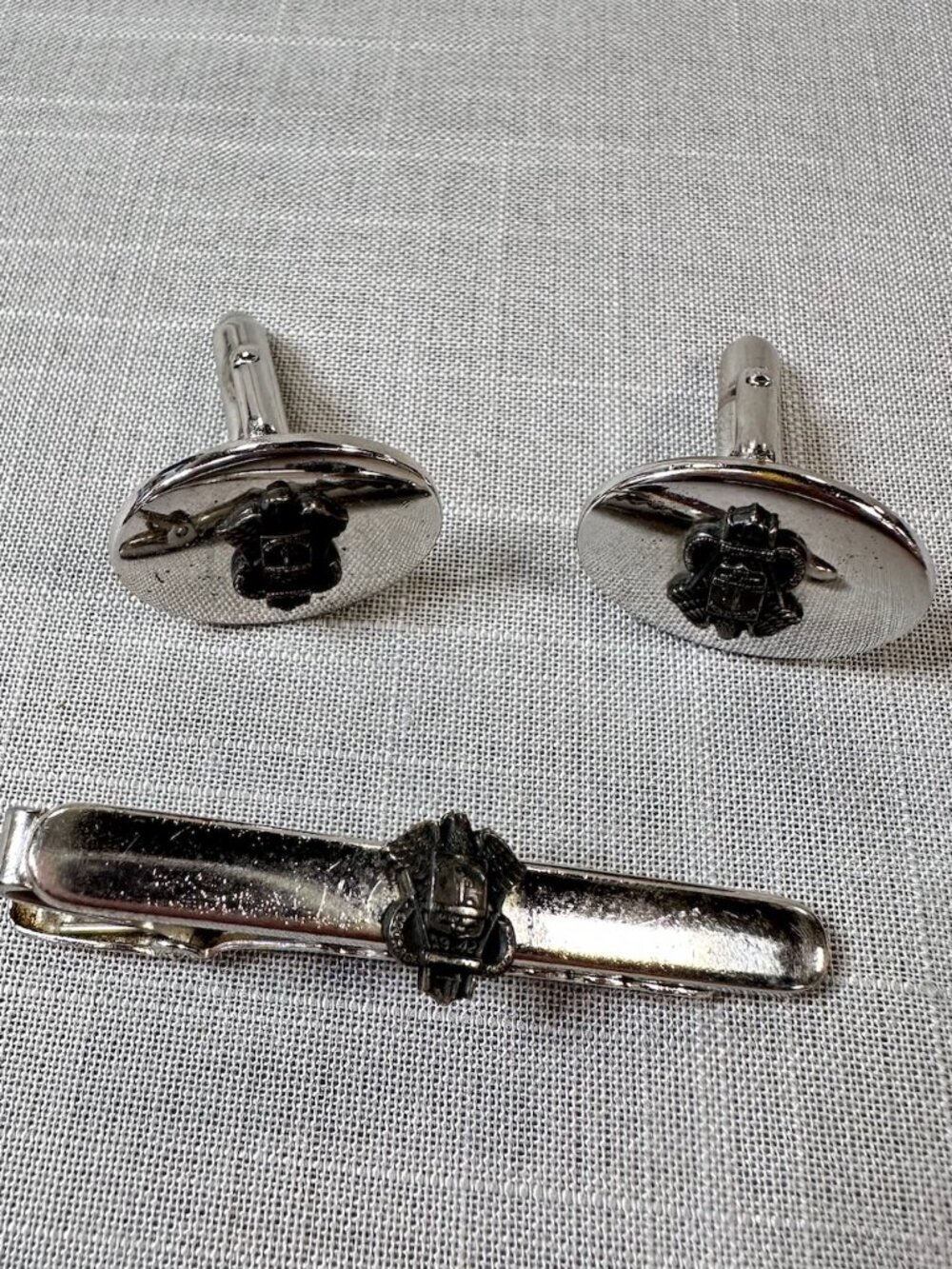 Vintage 1942 Anson City of Richmond Shield Tie Clip and Cufflinks